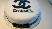 Chanel Torte